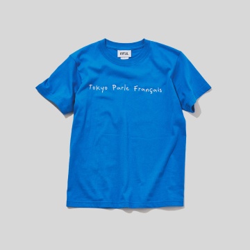 ノードセンス特集の「PARIS MOOD」のスタイリングNo.8のN.のKAPSUL Tシャツの置き画像